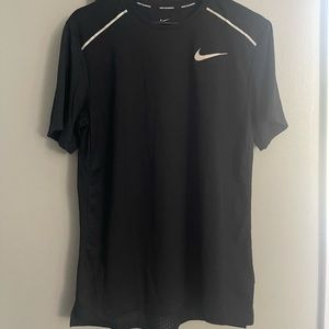 Men’s workout T-shirt